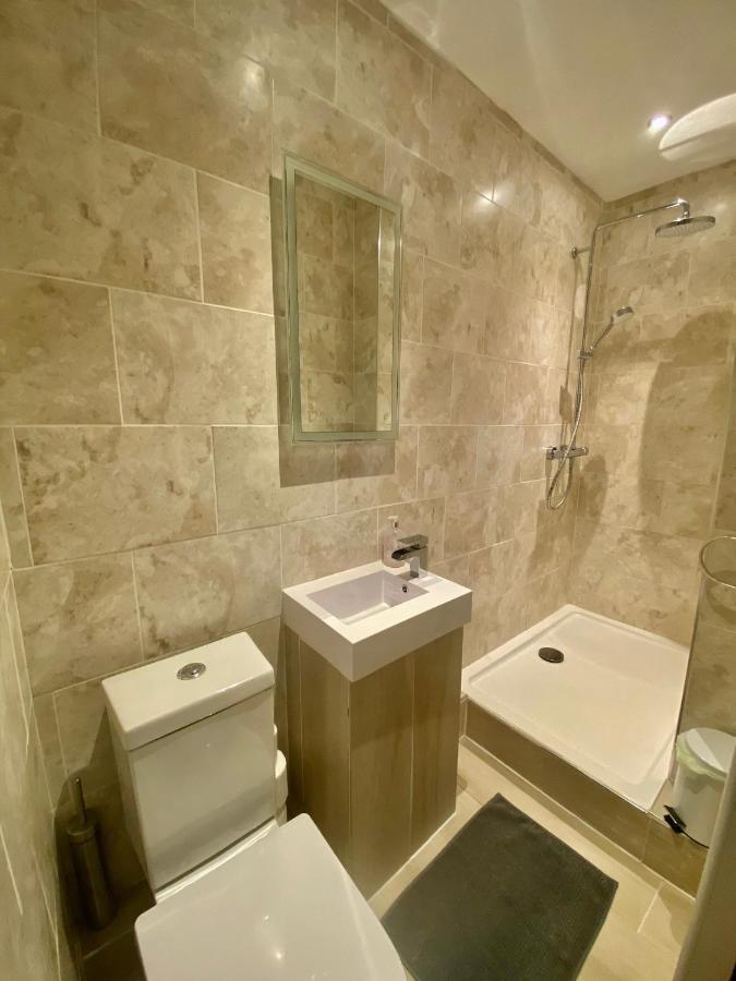 Clover Cottage Beeley Экстерьер фото