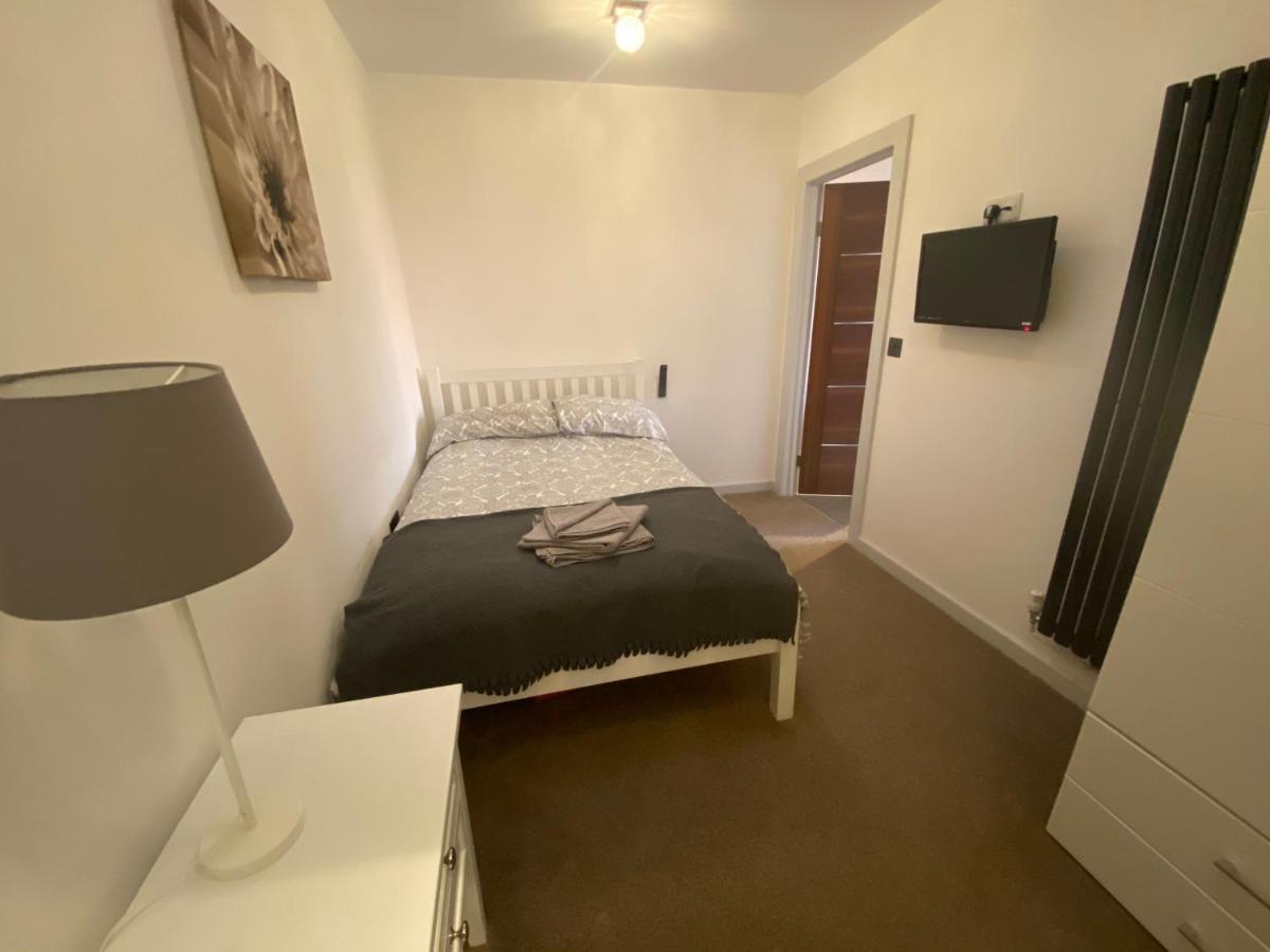 Clover Cottage Beeley Экстерьер фото
